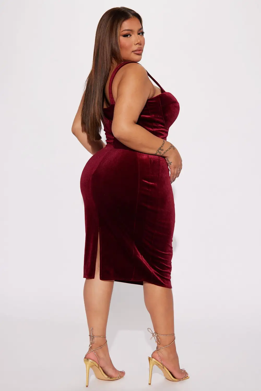 Late Night Romance Midi Dress - Burgundy