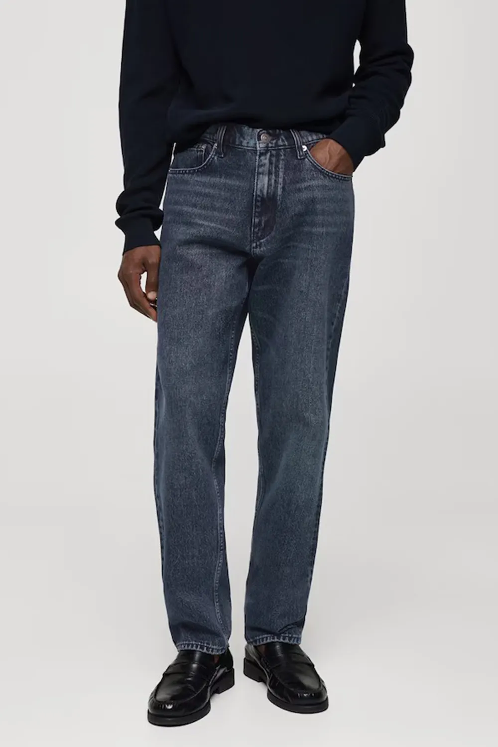 Casual Straight-Fit Jeans
