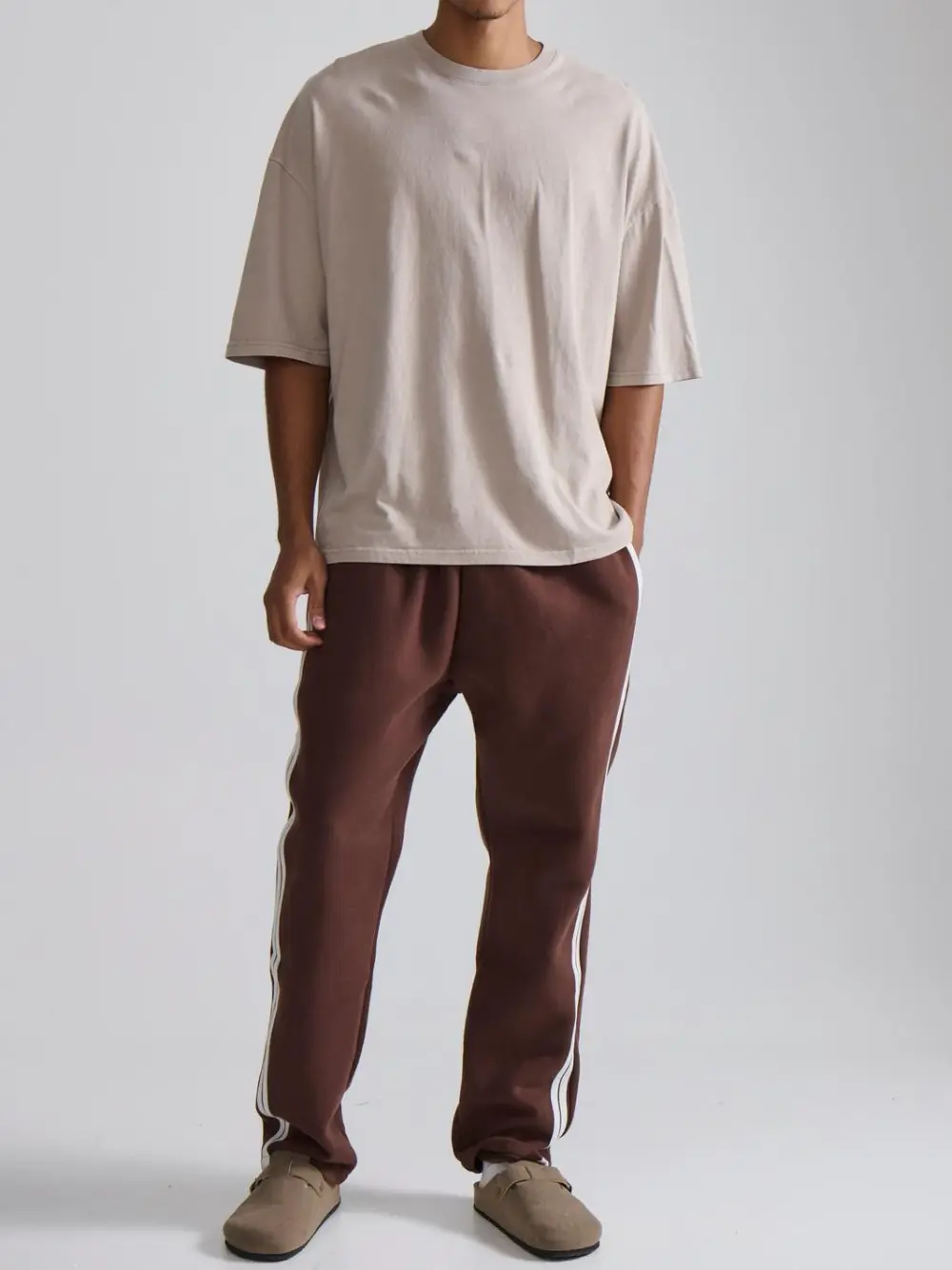 Simple And Comfortable Slim Chocolate Pant