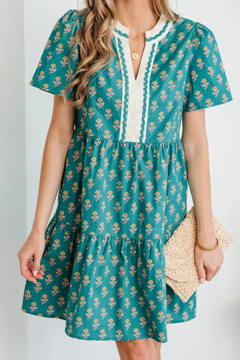 Contrast Trim Neck Sleeve Casual Dress