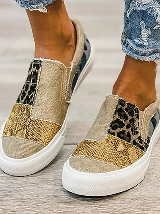 Vintage All Season Snakeskin Split Joint Sports & Outdoor Flat Heel Round Toe Fabric EVA Sneakers for Women