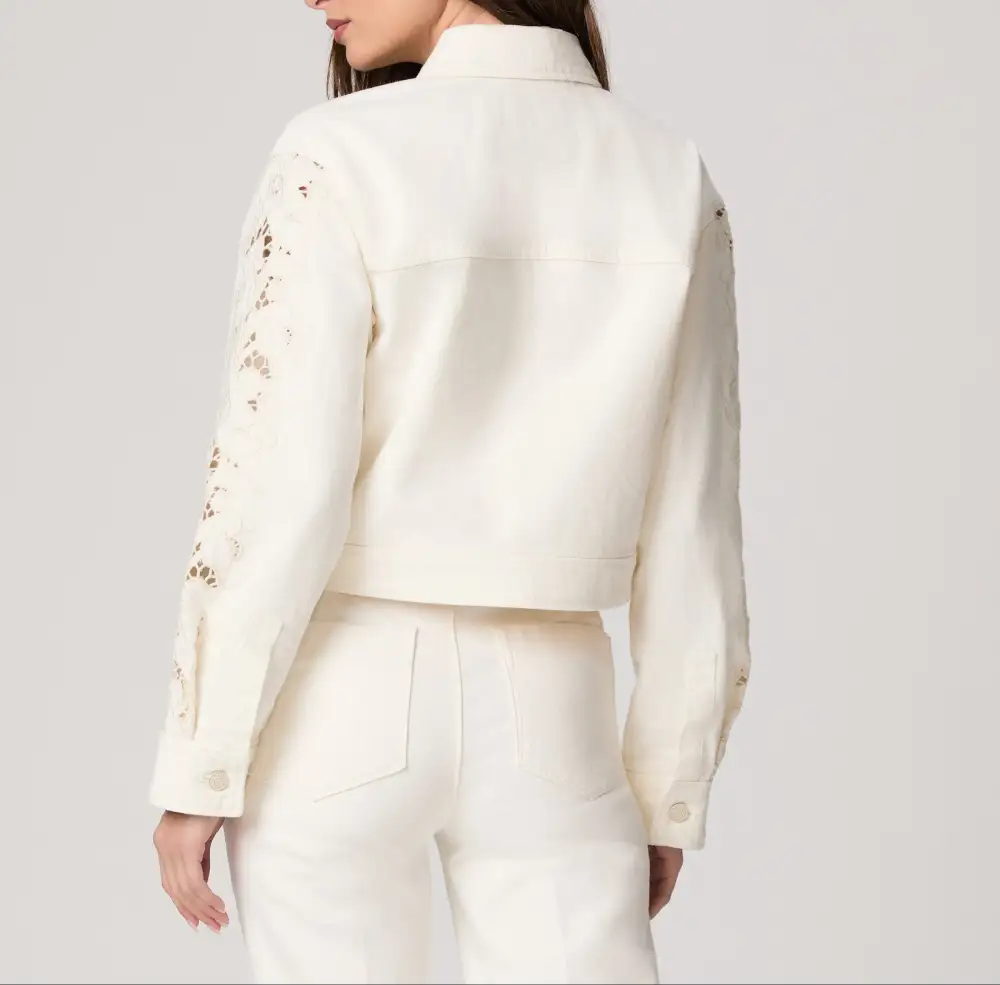 Lightweight Cropped Jacket