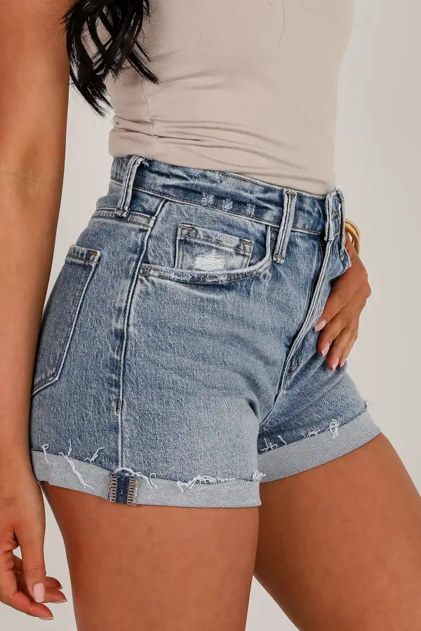 Cuffed Hem High Rise Pocketed Shorts