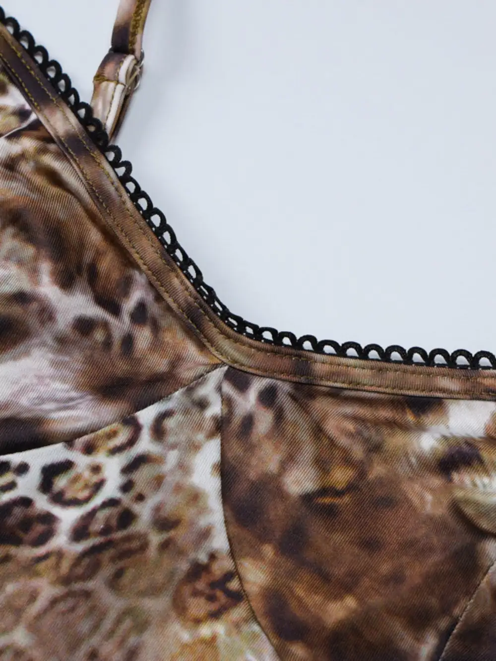 Minimal Lace Printed Detail Coordinated Set