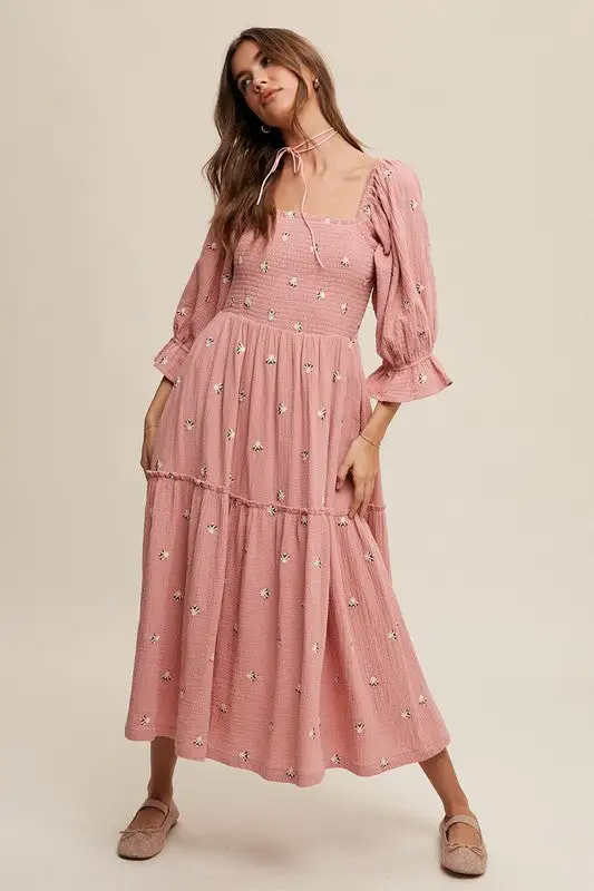 Ditzy Floral Embroidery Puff Sleeve Maxi Dress