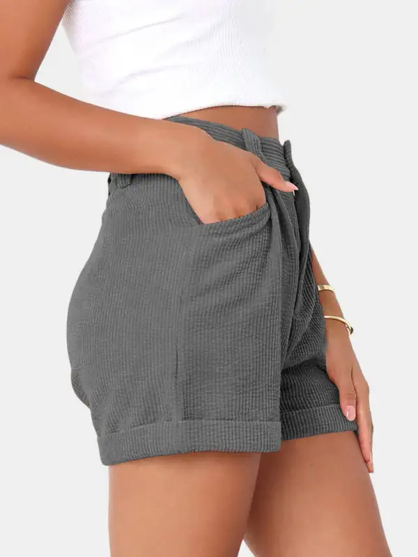 Travel Simple Pocket Detail Shorts