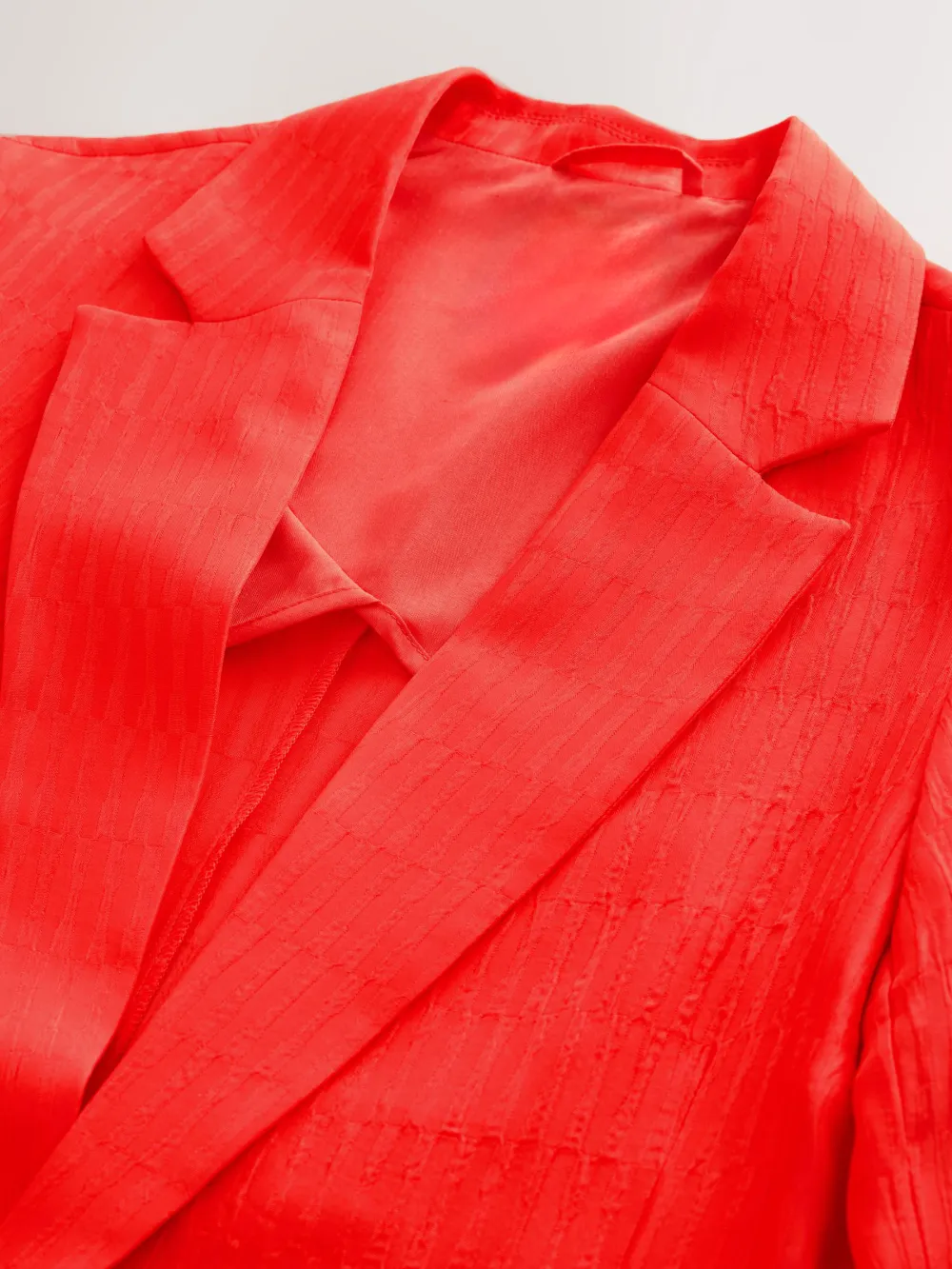 Red Wave Pattern Lightweight Loose Blazer