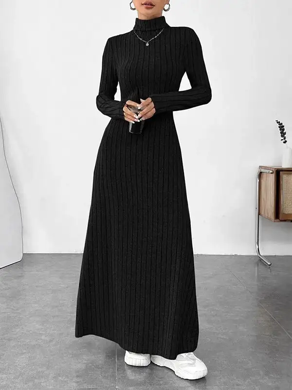 Split Pleated Long Neck Maxi Dress