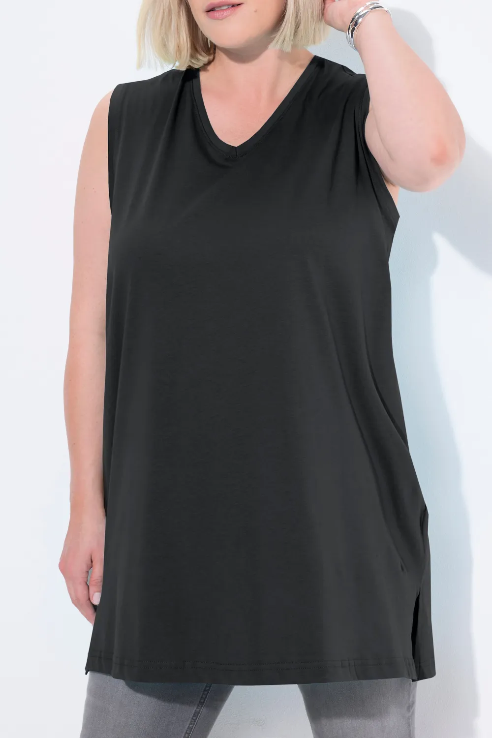 Solid Color Sleeveless T-Shirt