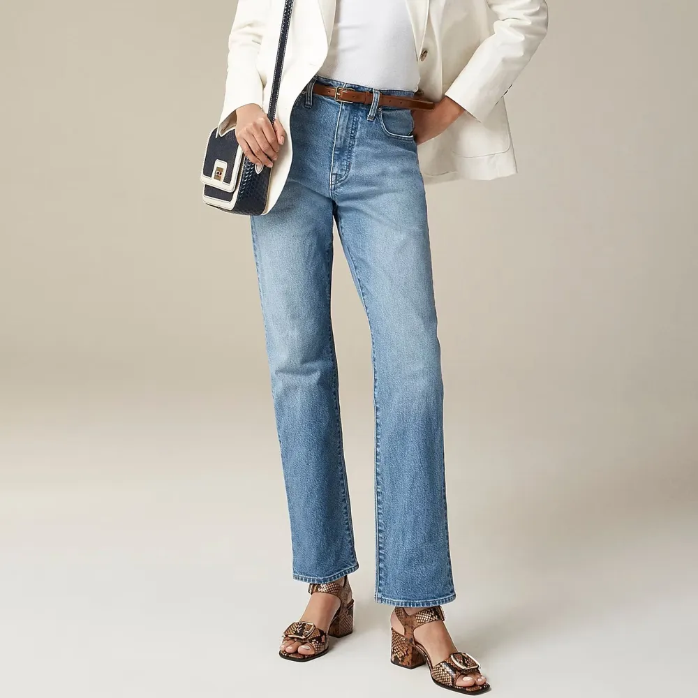 High-Rise Basic Straight Jeans