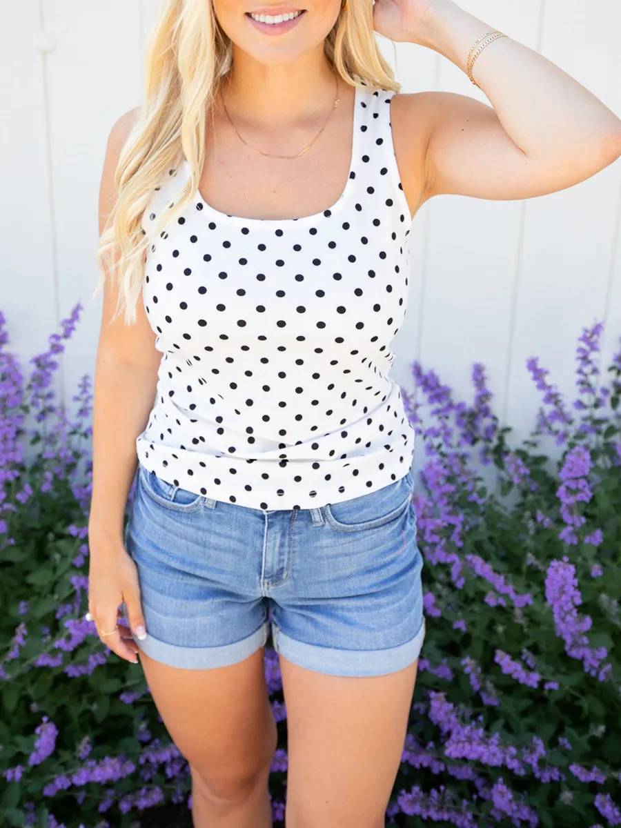 Black dot white vest