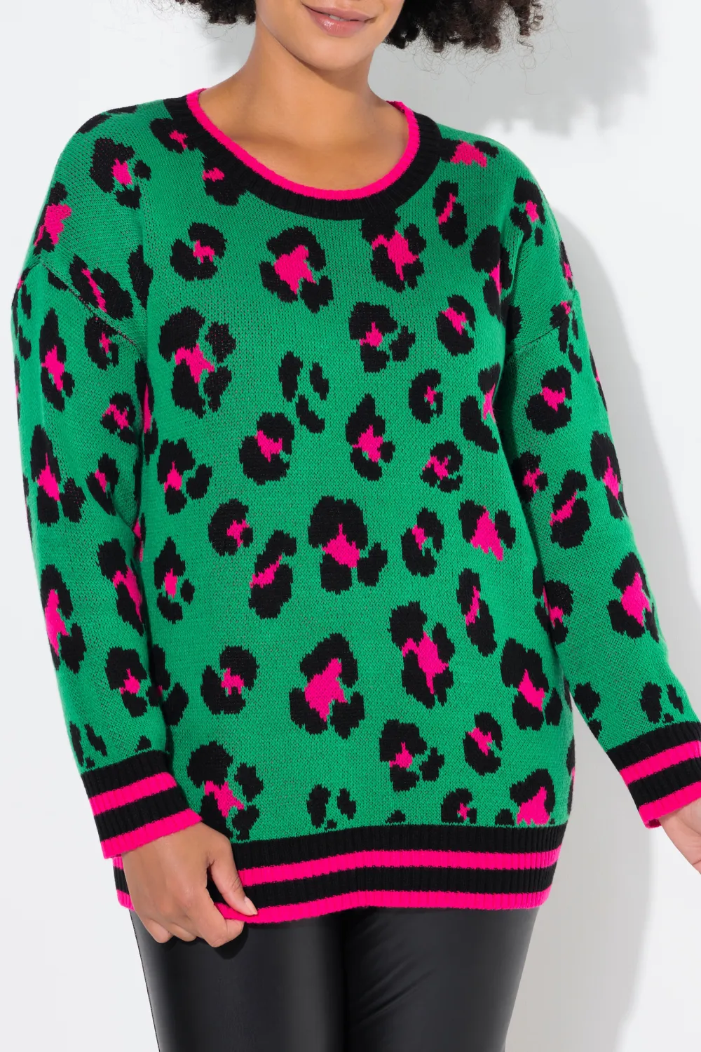 Color Blocking Round Neck Sweater