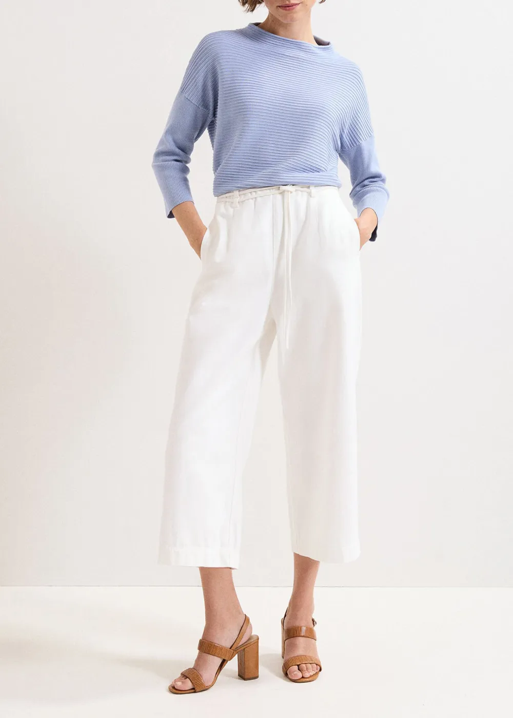 Minimalist Commuter Style Women's Sweater