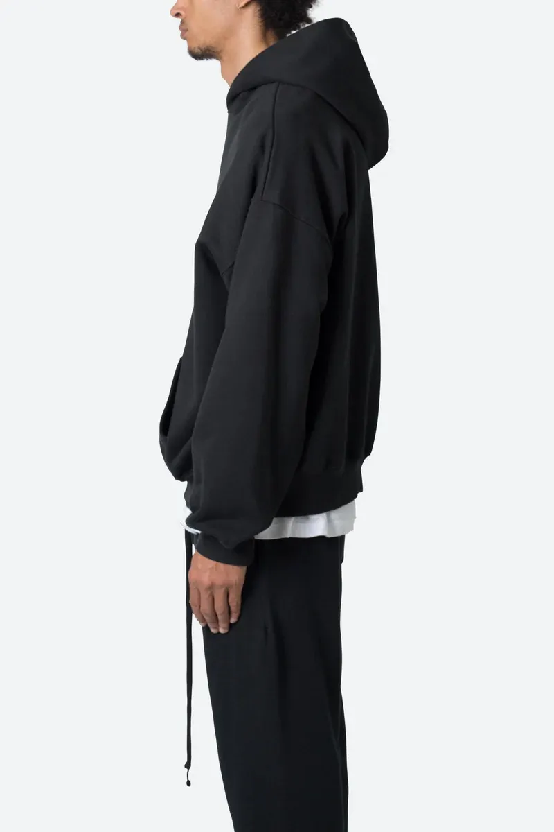 JET BLACK OVERSIZED HOODIE