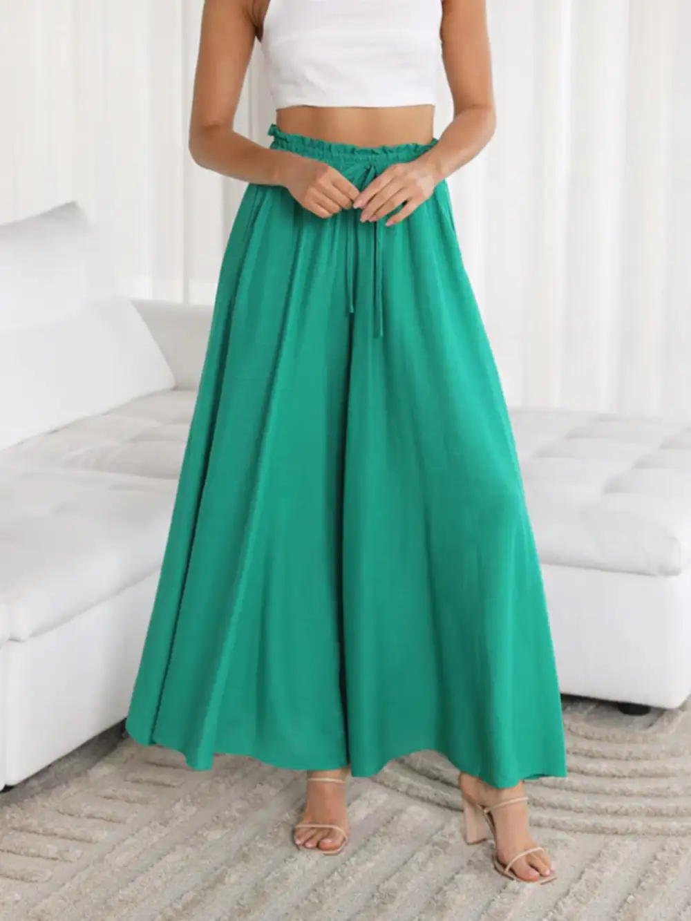 Textured Wide Leg Pants With Pocket