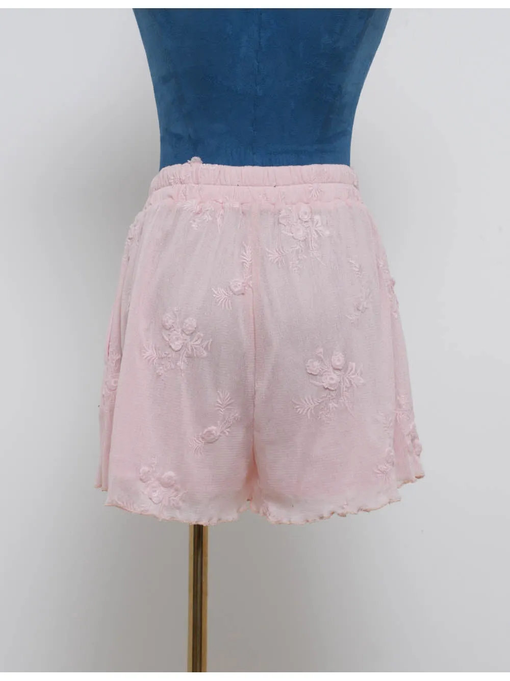 Embroidery Elastic Waist Solid Color Wide Leg Shorts