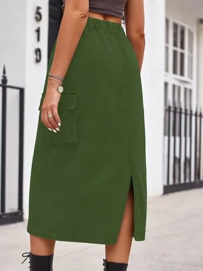 Slit Buttoned Skirt with Pockets