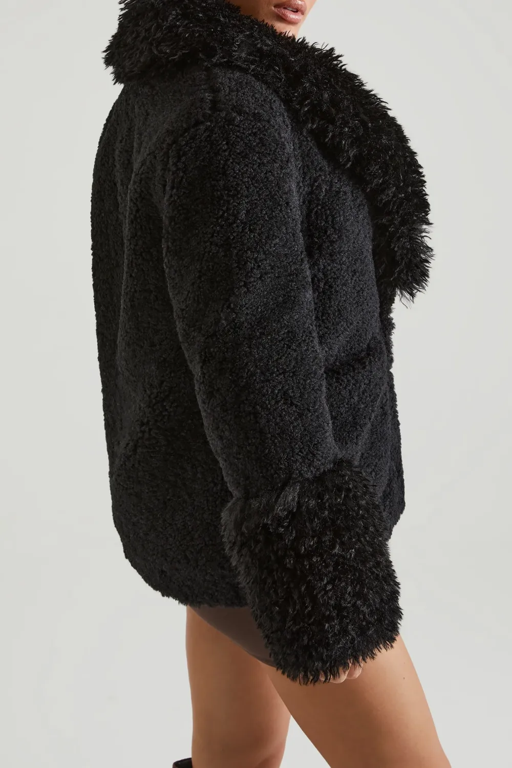 Ladies Loose Thickened Lamb Wool Coat