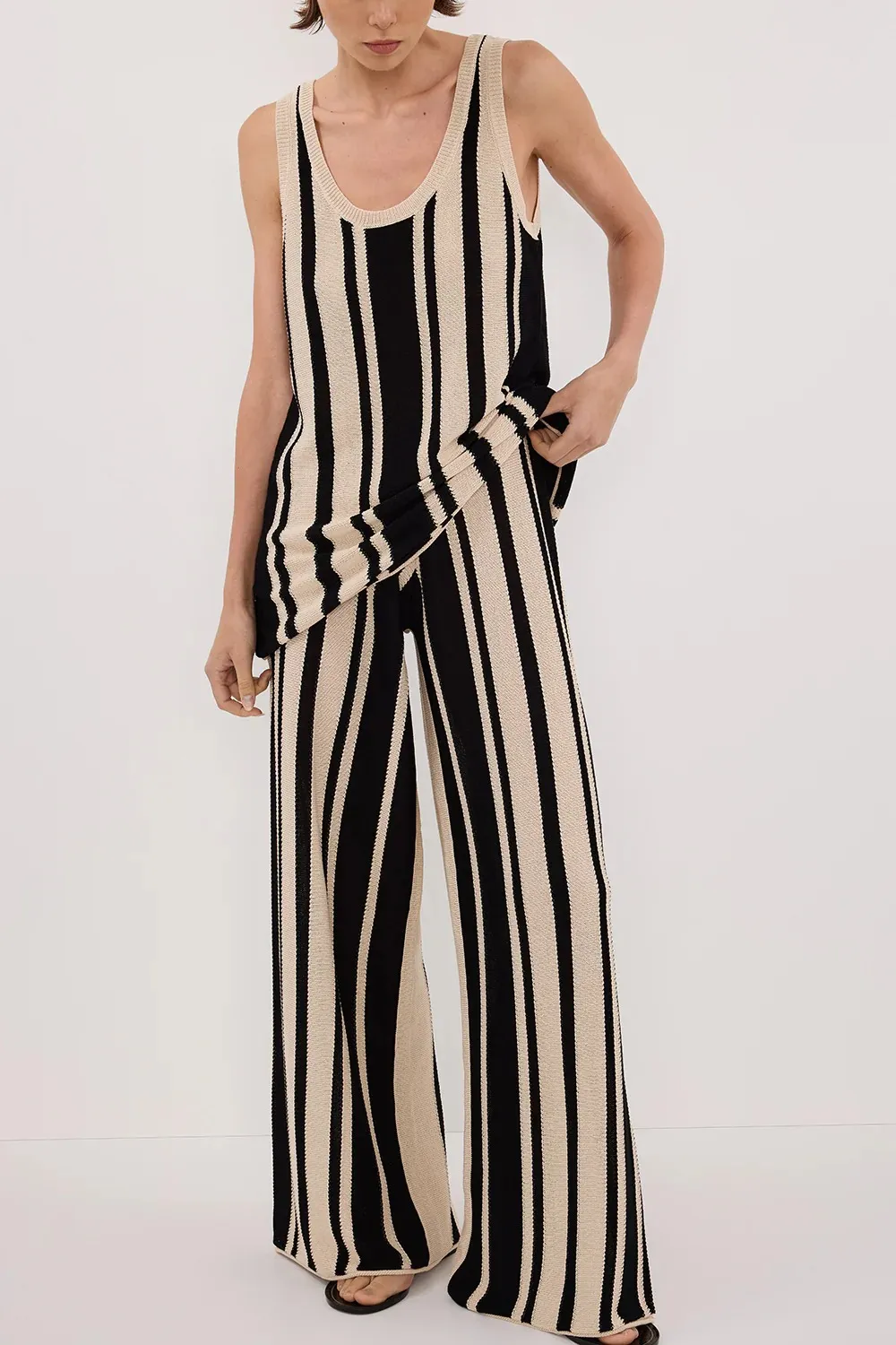 STRIPE WIDE LEG KNIT PANT