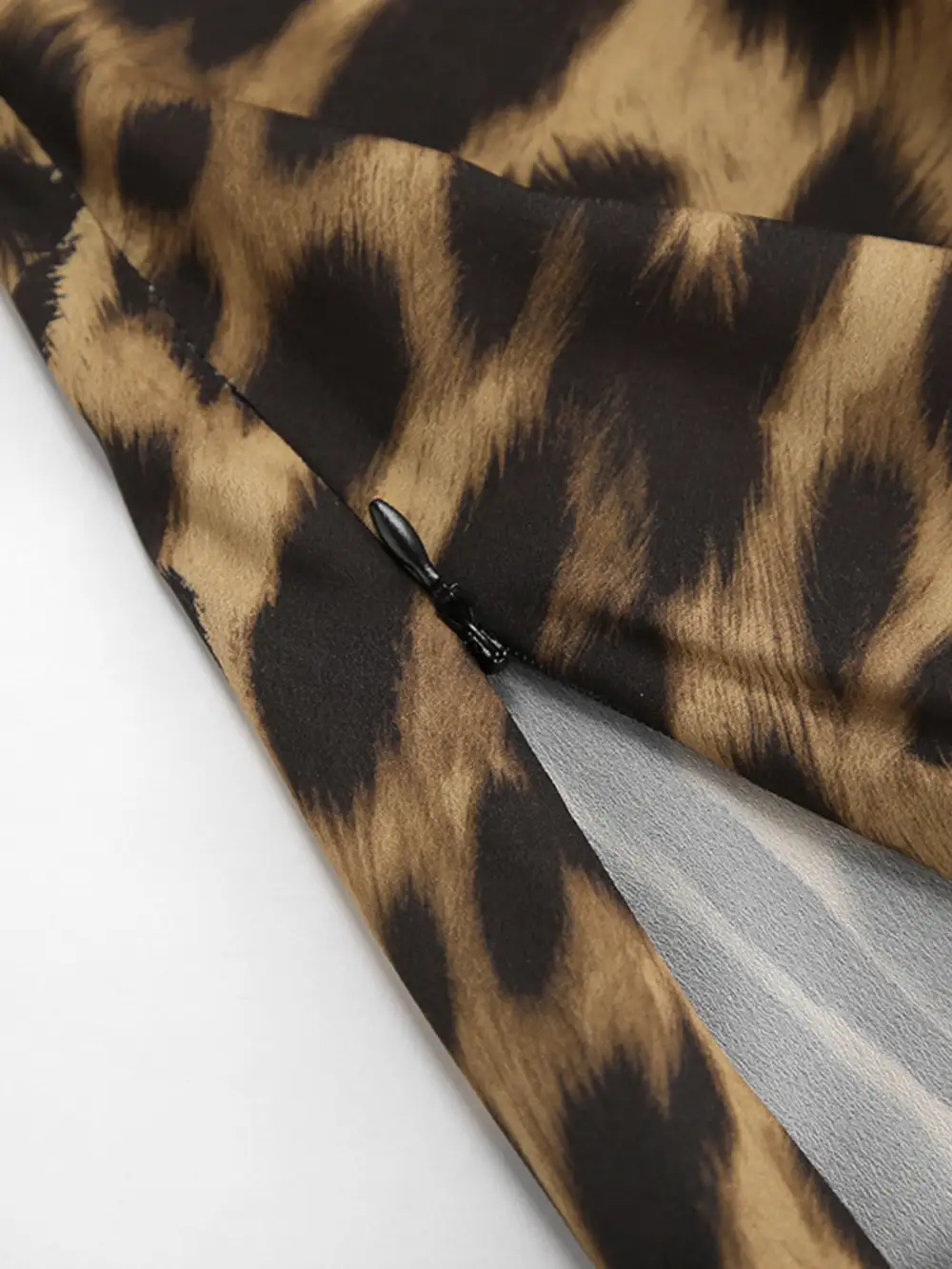 Neat Fitted Printed Skirt