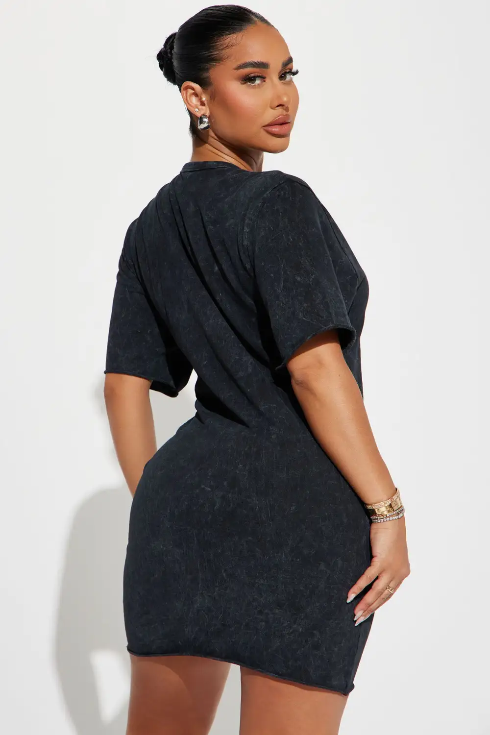 I'm A Queen Not A Princess Mini Dress - Black Wash