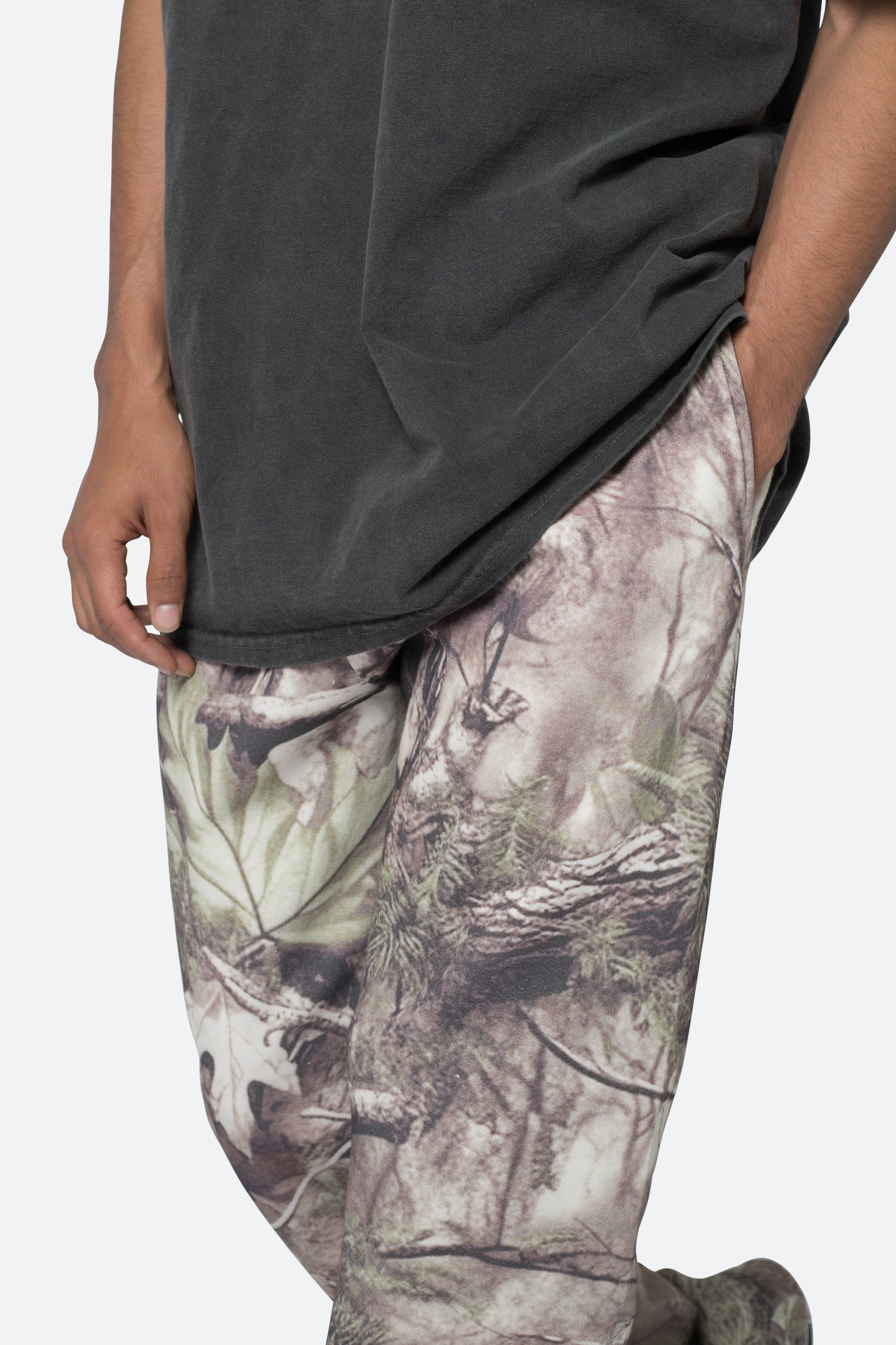 Contrast Bootcut Sweatpants - Hunter Camo