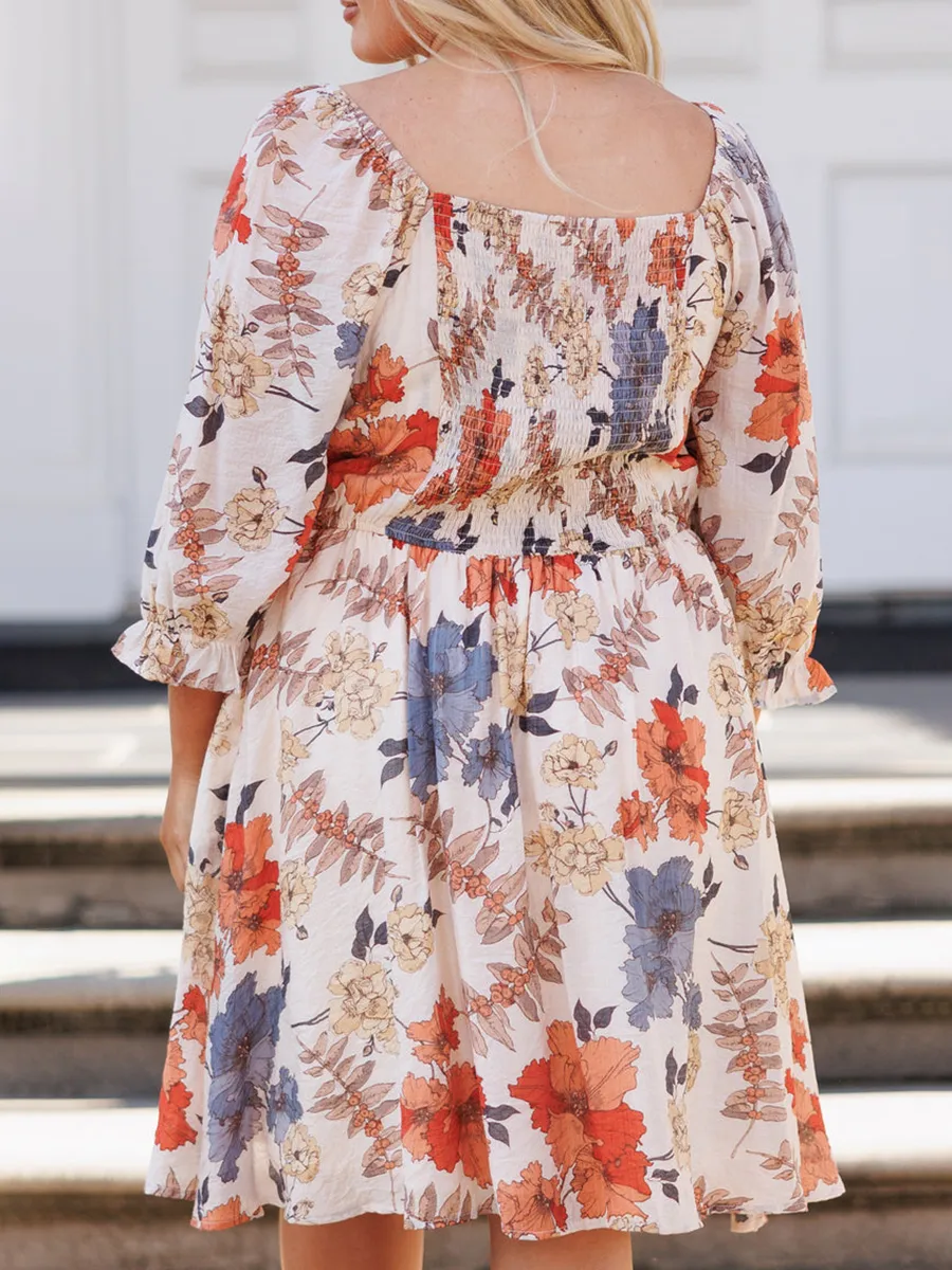 Floral Patterned Square Neck Pleated Loose Fitting Dress