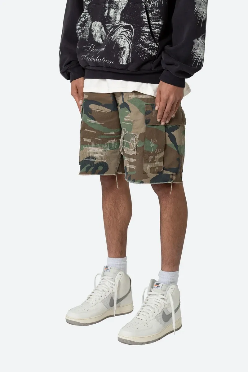CAMOUFLAGE CARGO ELASTIC WAIST SHORTS