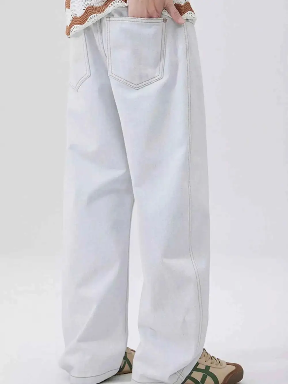 Everyday Wash Wide Leg Jeans