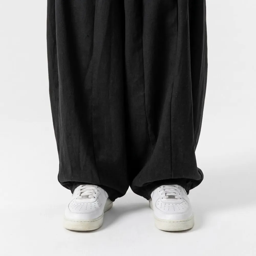 Relaxed Tapered Travel Pants