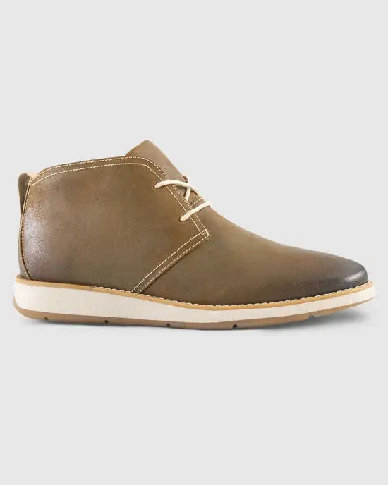 Men's Movement-friendly Loose-fit Chukka Boot