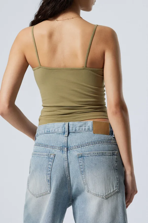 Scoop Neck Spaghetti Strap Cami