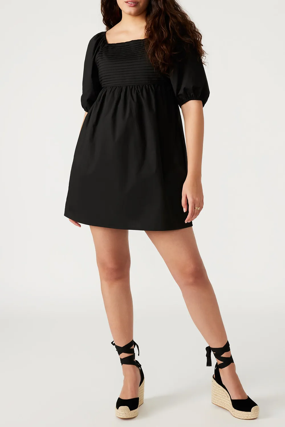 Square Collar Dress Beige
