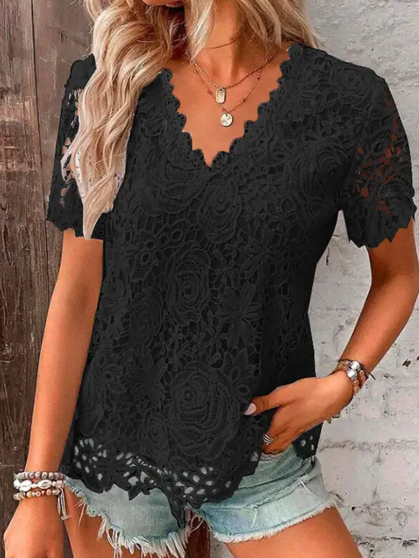Relaxed Curve Fit Embroidered Cutout Panel Detail V-Neck T-Shirt