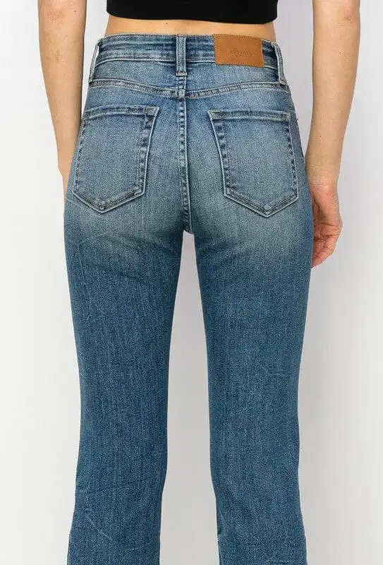 ??GYPSY FOX-HIGH RISE Y2K BOOT CUT JEANS