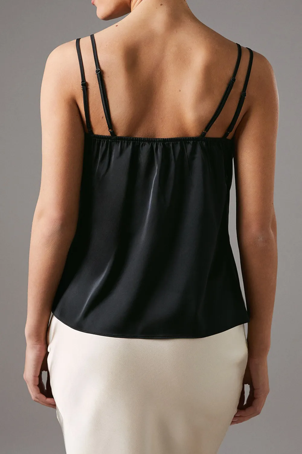 Sleeveless Fitted Ruffle Vest For Ladies