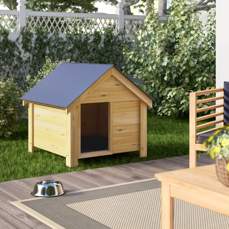 Heitzman Natural Wood Dog House