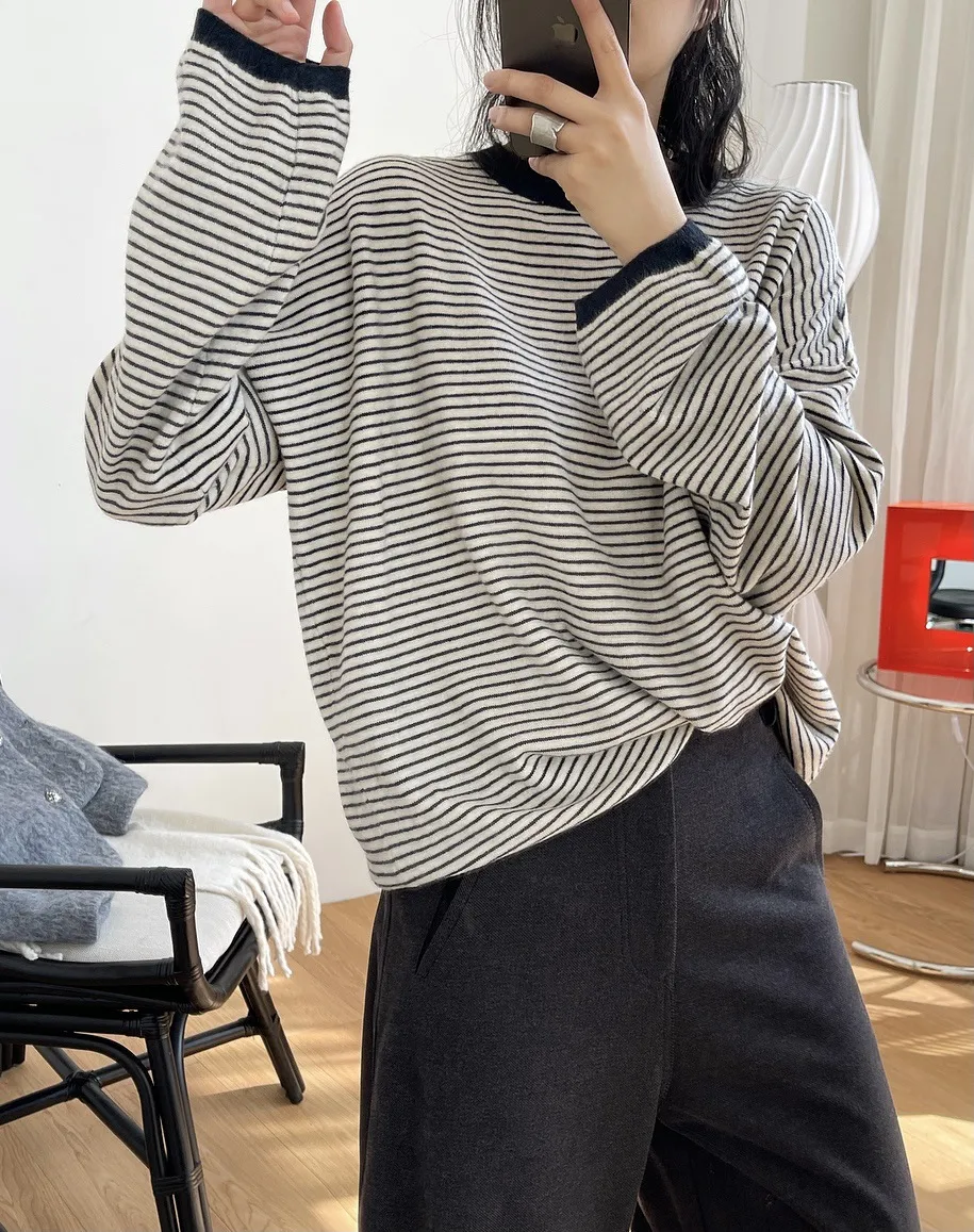 Retro Loose Striped Knitted Sweater