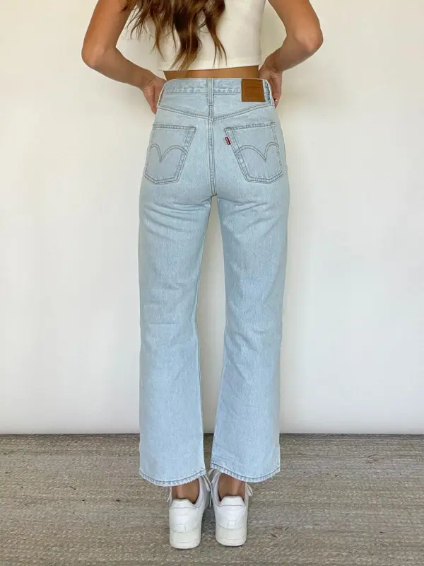 Straight Ankle Jeans