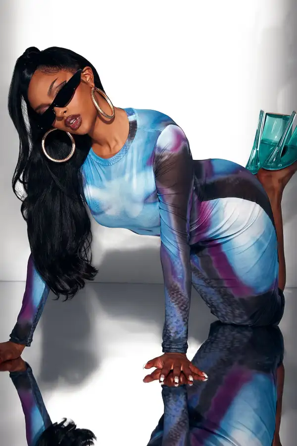 Giving Body Mesh Midi Dress - Blue/combo