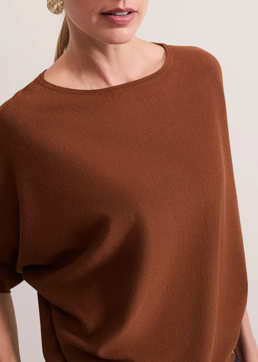 Simple Solid Color Round Neck Top