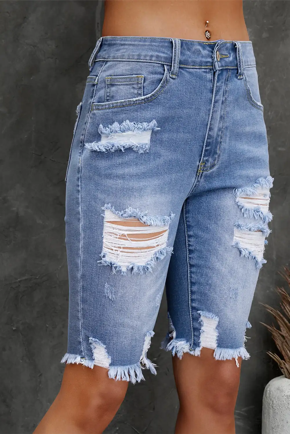Frayed Hem Relaxed Bermuda Shorts
