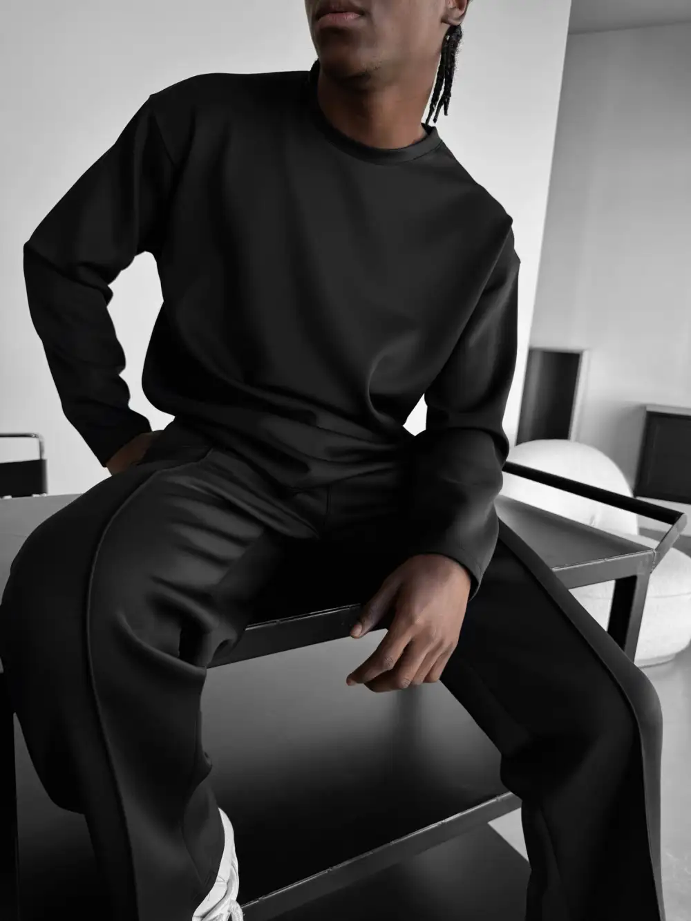 Relaxed Diver Inspired Sweatshirt