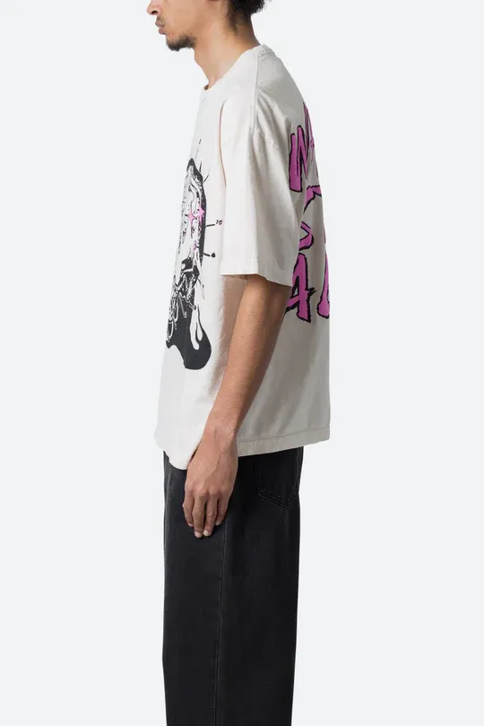 WHITE SKULL GRAPHIC STARS ALIGN T-SHIRT