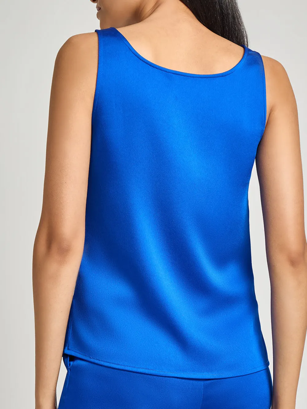 Solid Color Crepe Vest