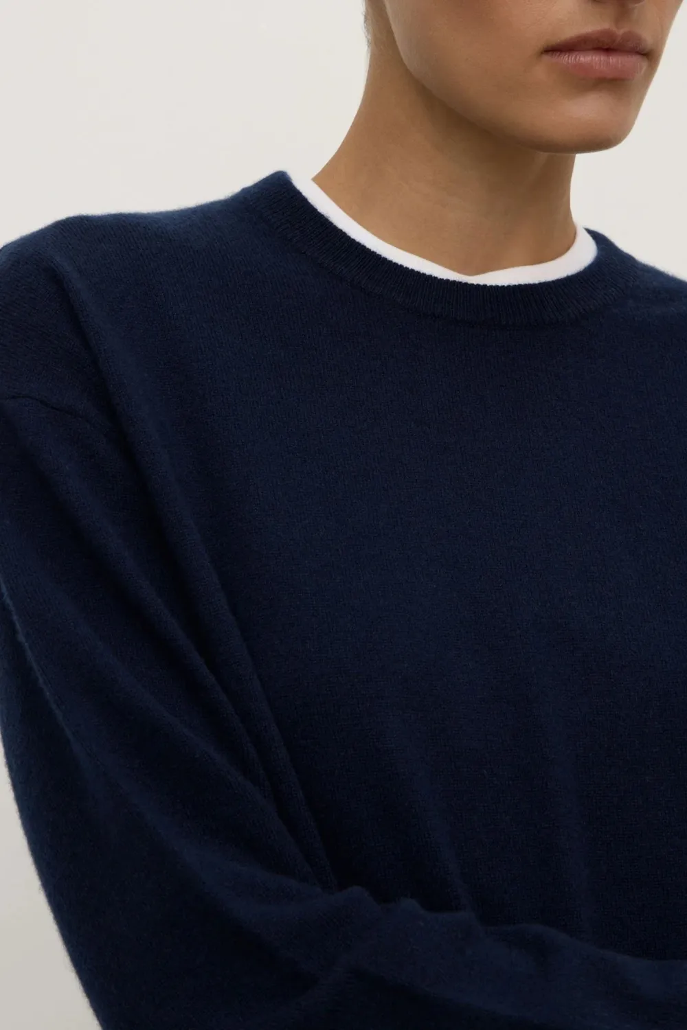 Ribbed Mouth Loose Sweater