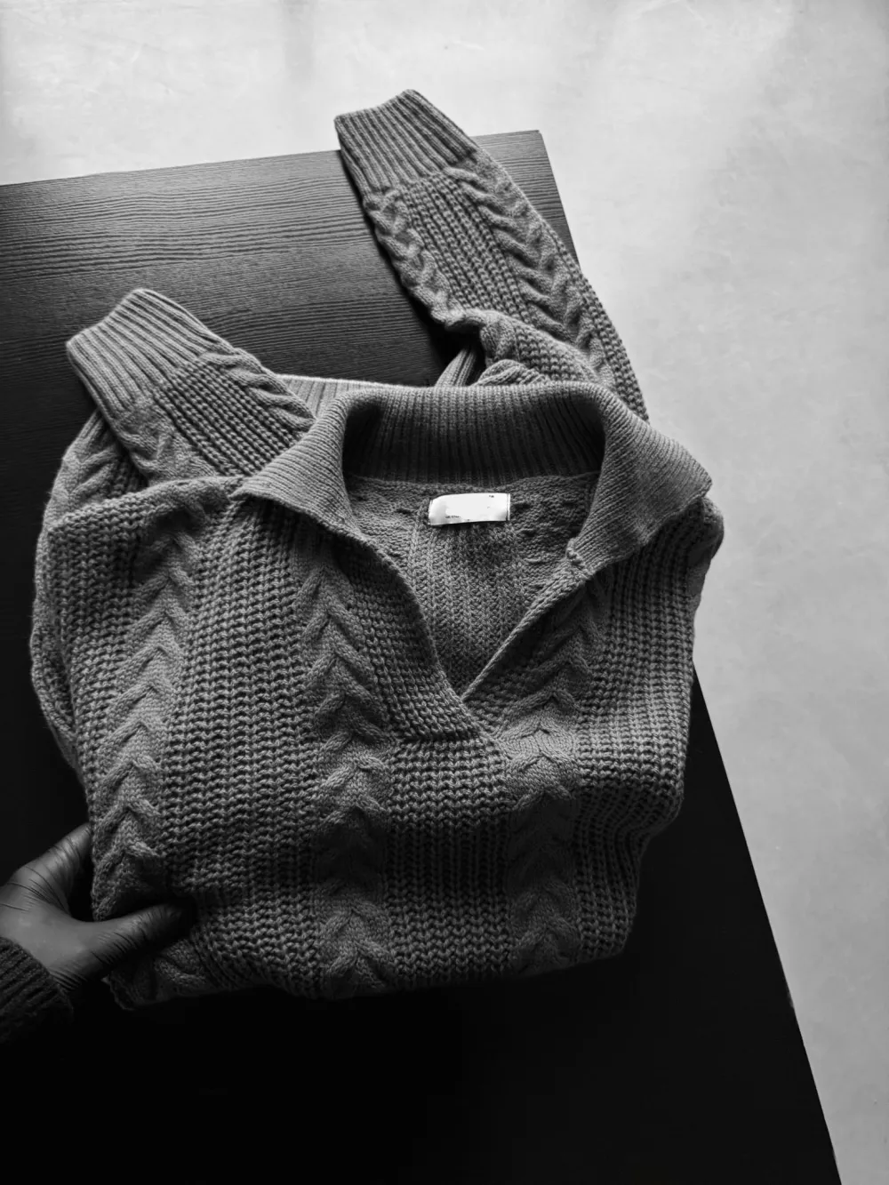 Easygoing Relaxed Polo Collar Sweater