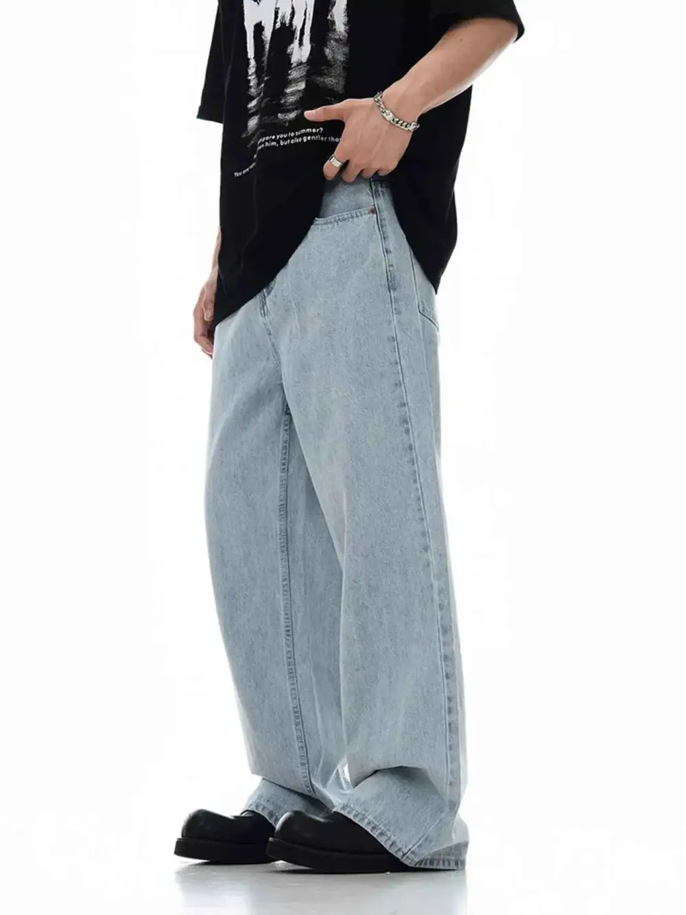 Wash Wide Leg Jeans