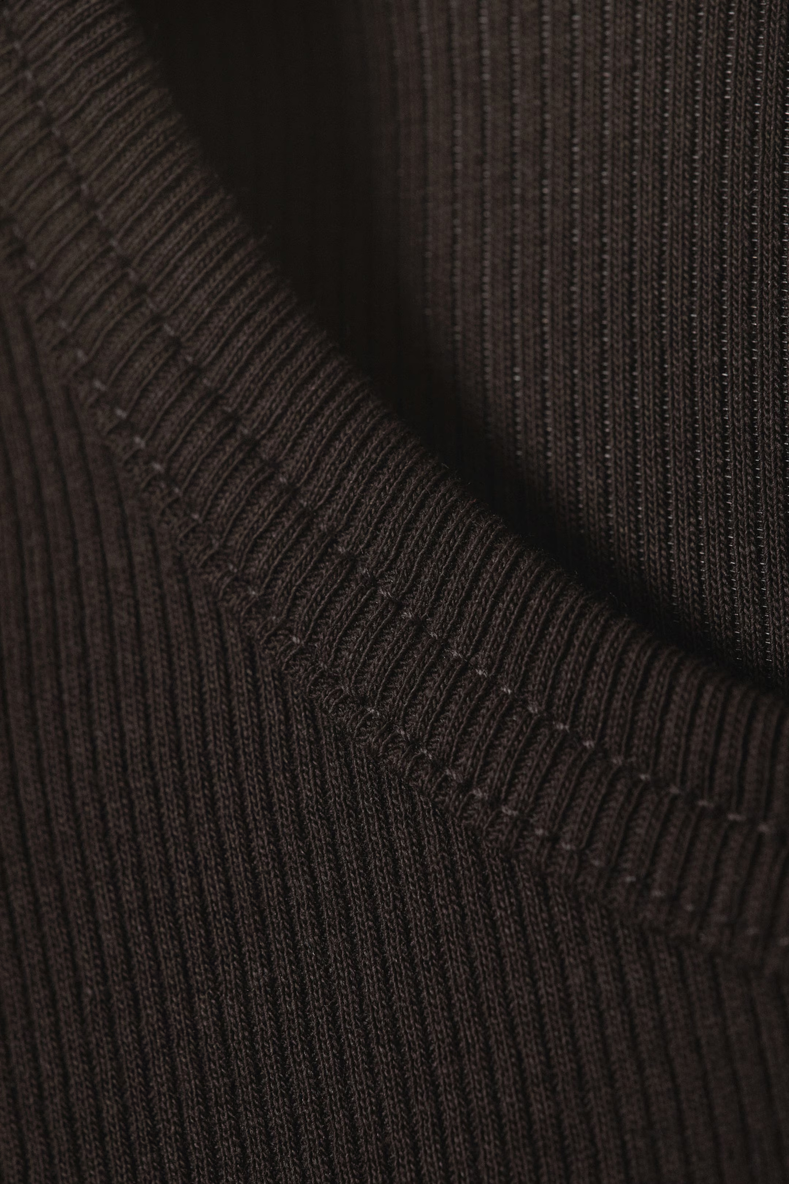 Ribbed Short Sleeve T-Shirt