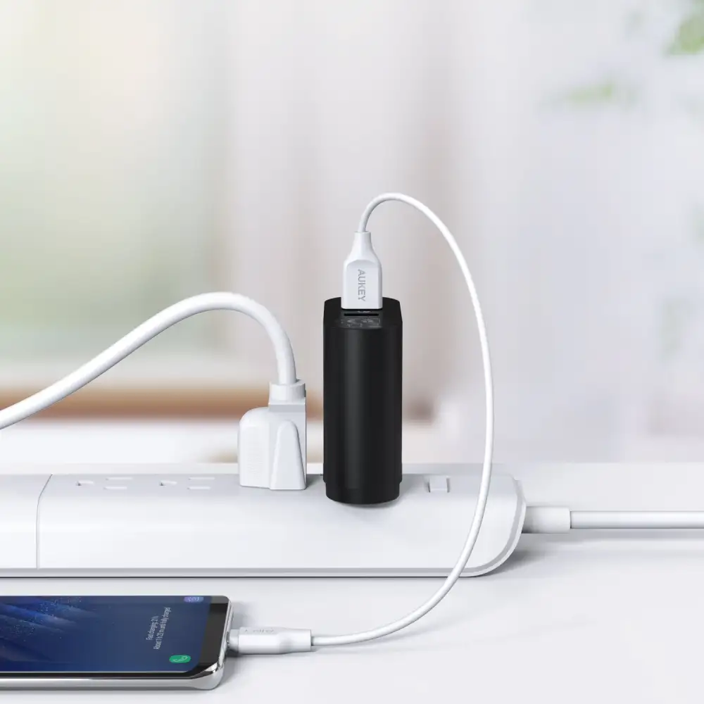 AUKEY Accel Easy Charge with 3 USB Ports, PA-T16